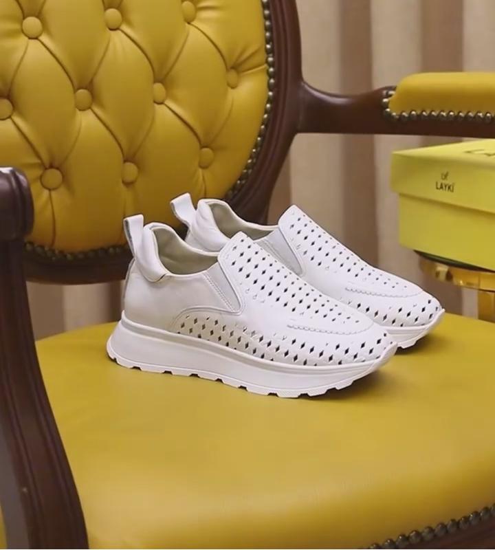 Women's Thick-soled Breathable Casual Shoes