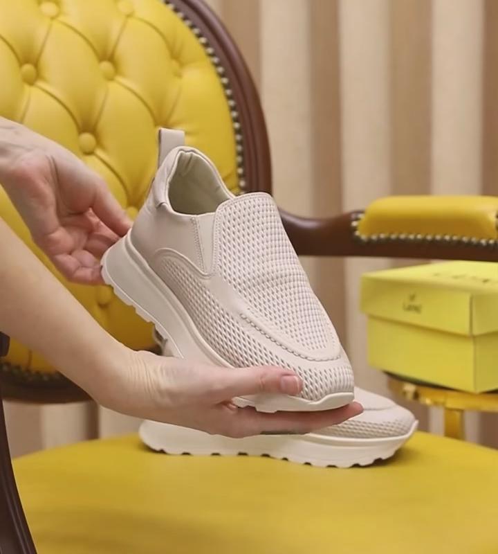Women's Thick-soled Breathable Casual Shoes