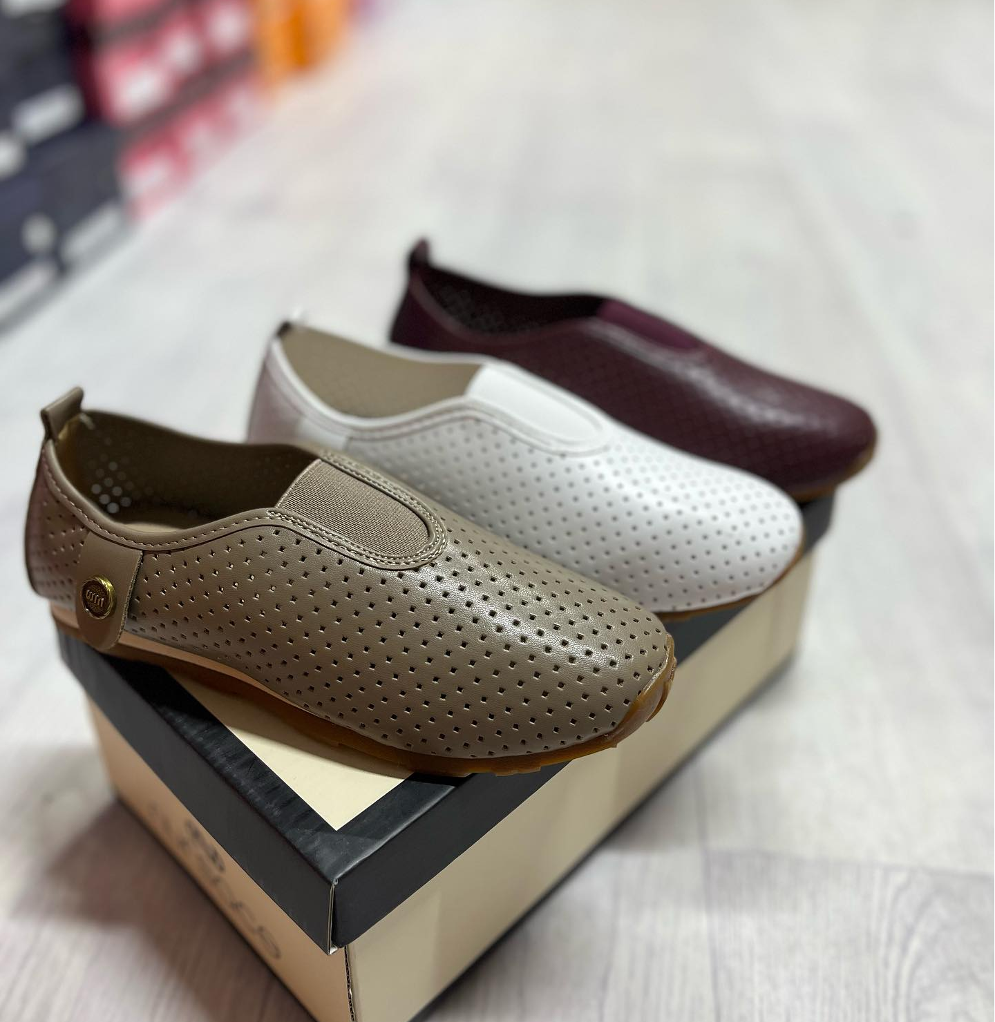 Comfortable Hollow Slip-on Shoes
