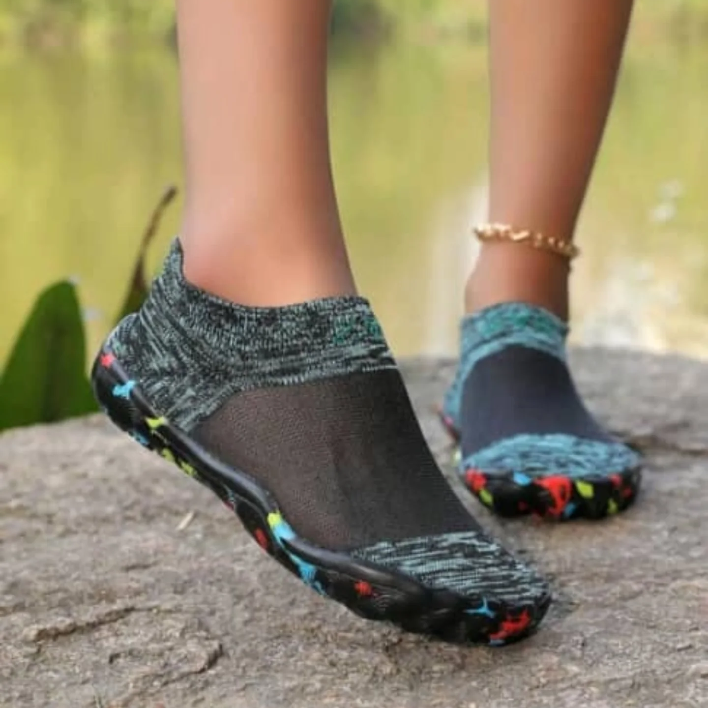 Beach Swimming Shoes Outdoor River Trekking Shoes Socks
