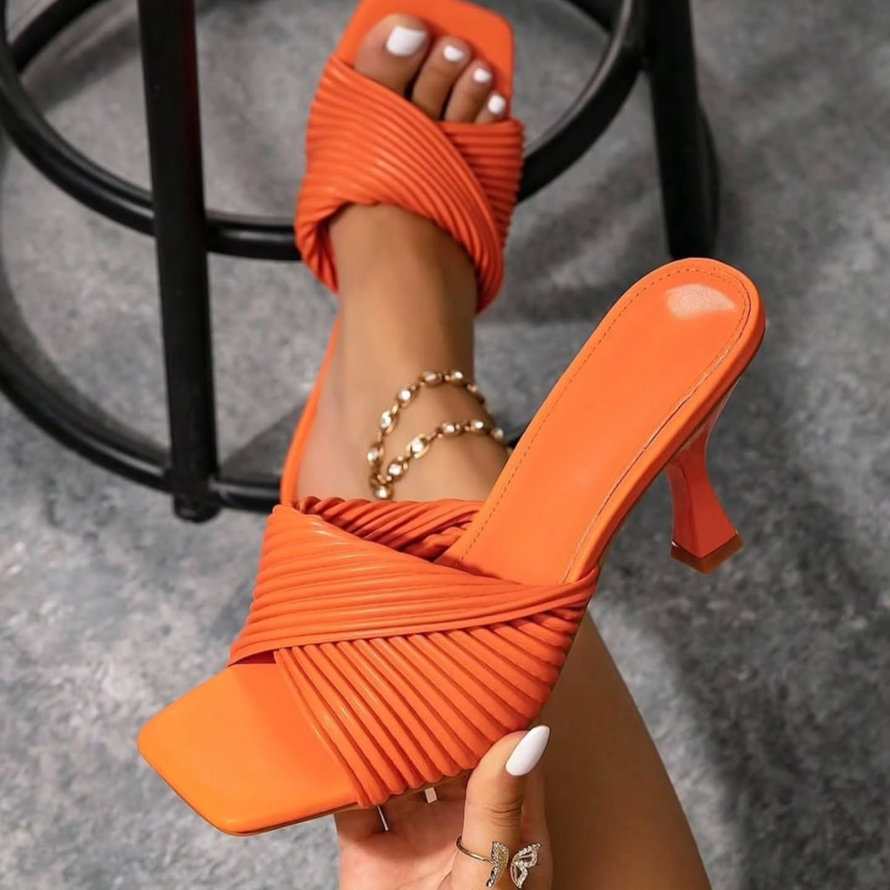Women's New Fashion Square Toe Slim Heel Simple Design Sandals