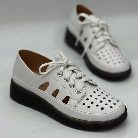 Women's Hollow Leather Round Toe Shoes
