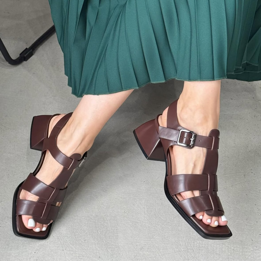 Leather Hollow Roman Sandals