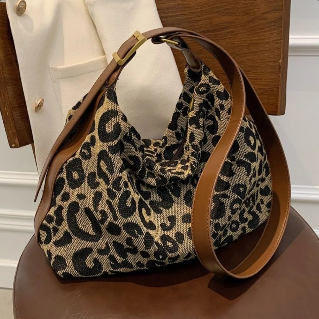 Fashionable Leopard Print Shoulder Crossbody Bag