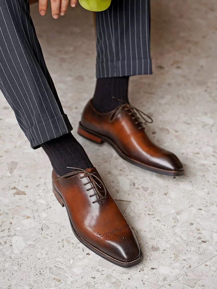 Carved Leather Business Shoes