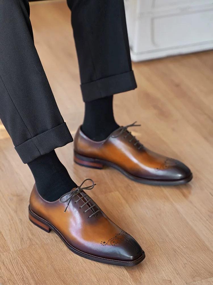 Carved Leather Business Shoes