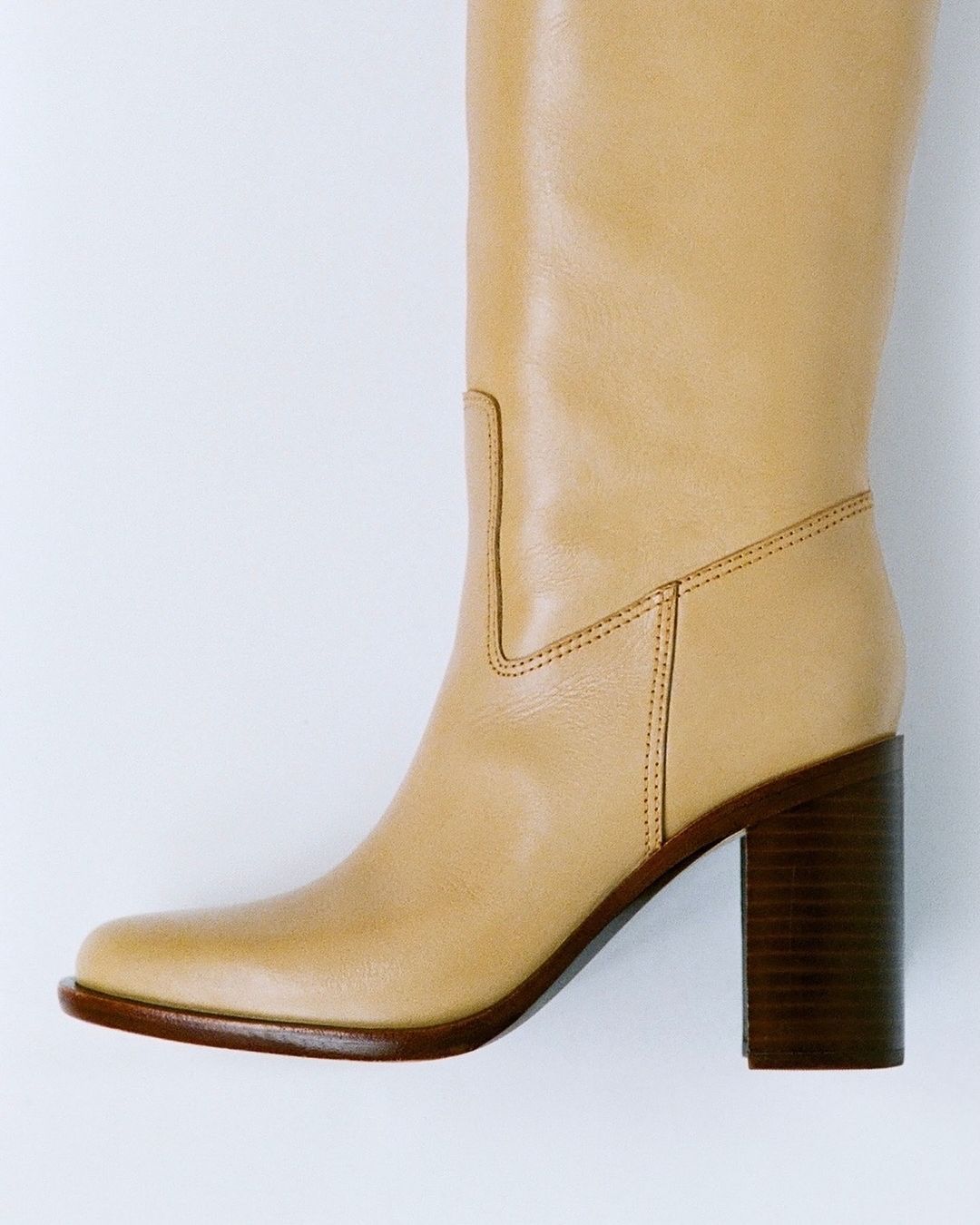 Simple Pointed Toe Leather Mid Calf Boots