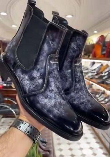 Shiny Leather Chelsea Boots