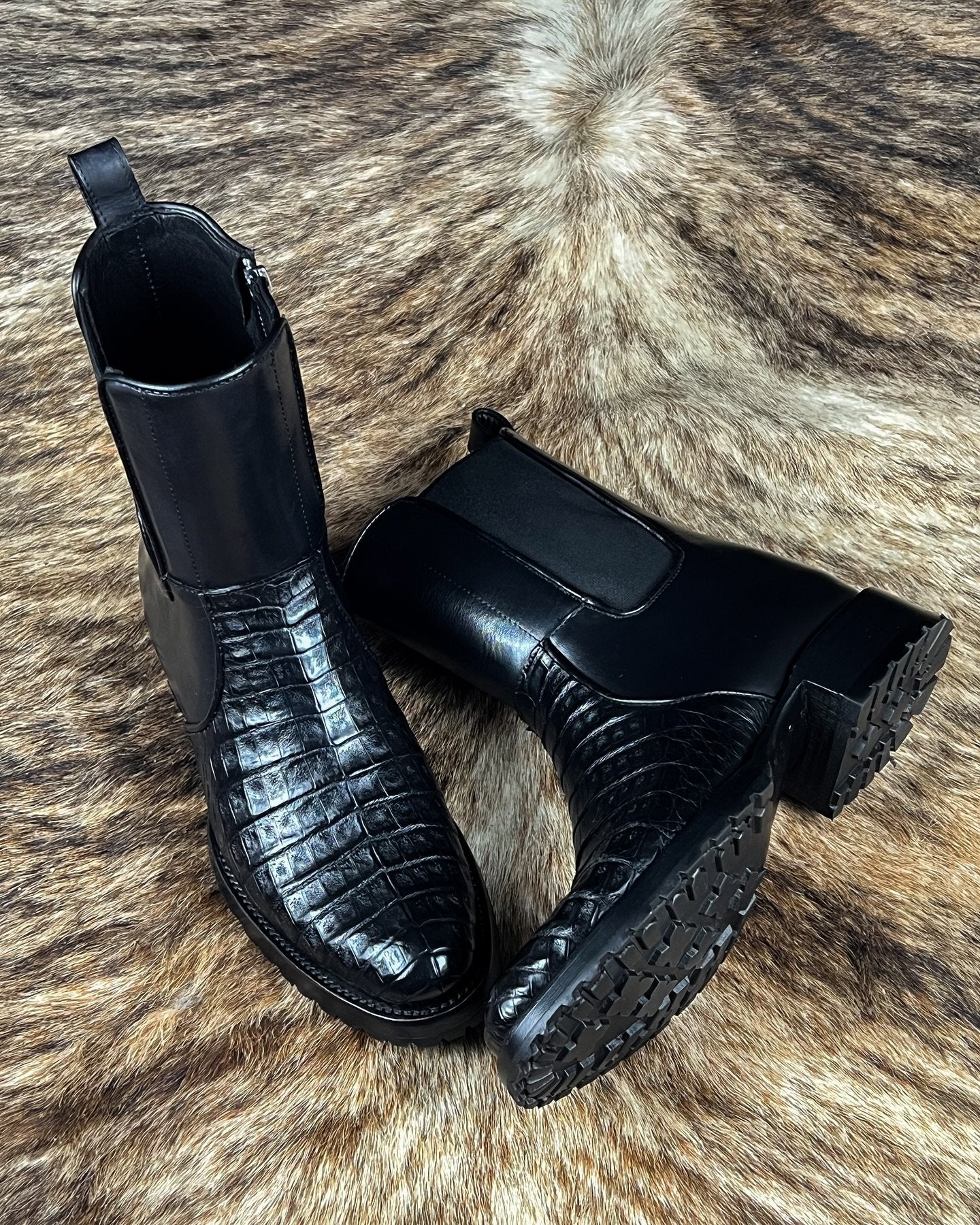 Men's Crocodile Print Chelsea Boots