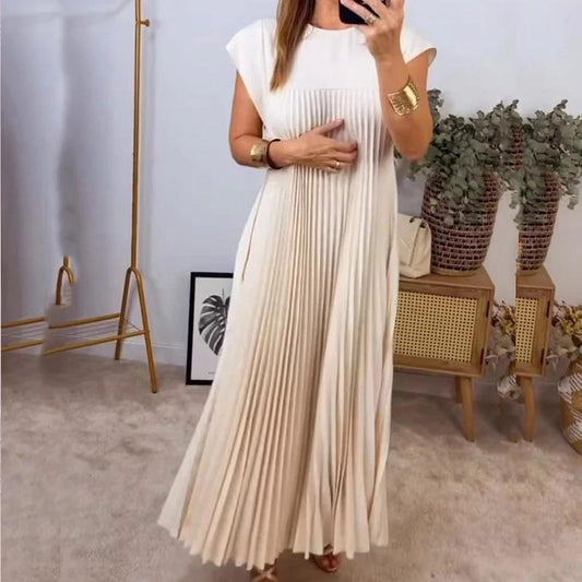 Round Neck Sleeveless Pleated Maxi Dress