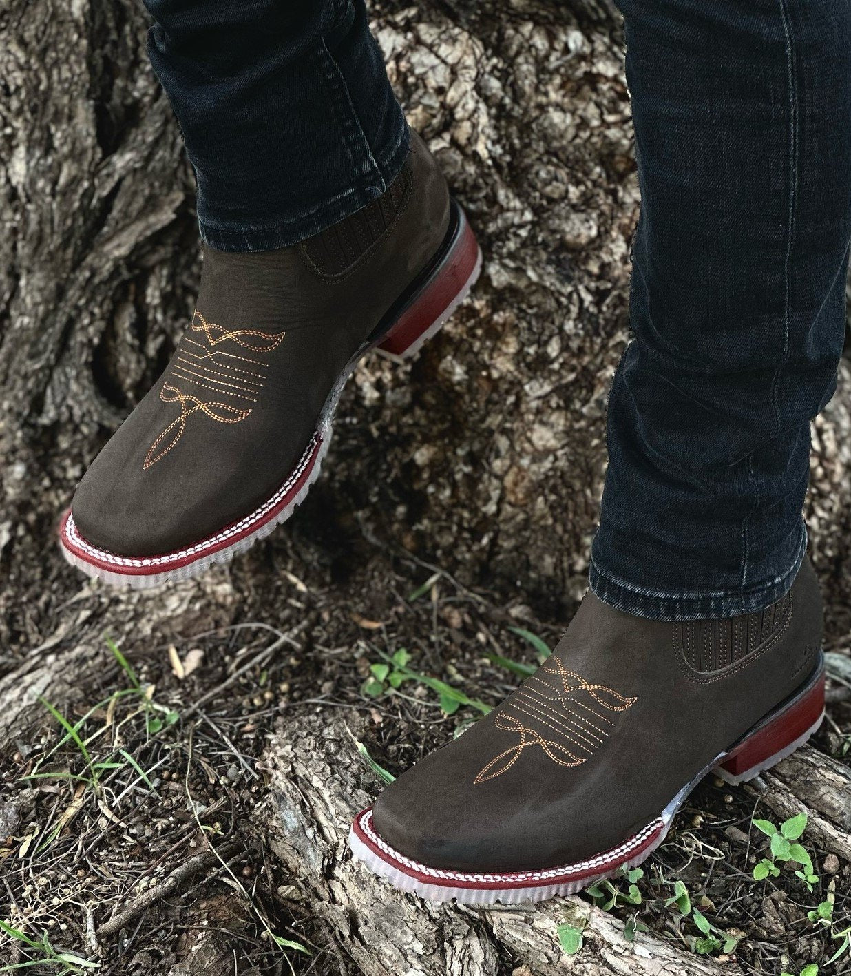 Embroidered Western Cowboy Boots