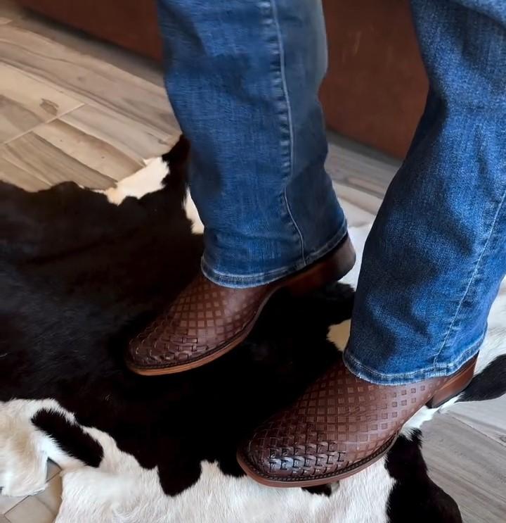 Braided Pattern Cowboy Boots