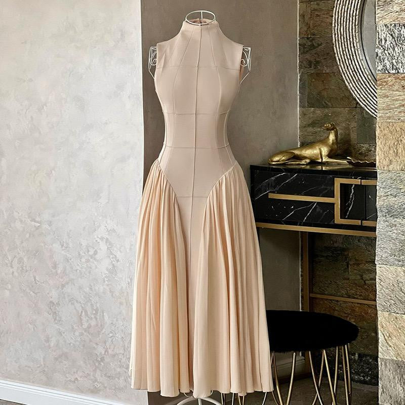 Elegant Sleeveless Slim Pleated Dress With Stand Collar