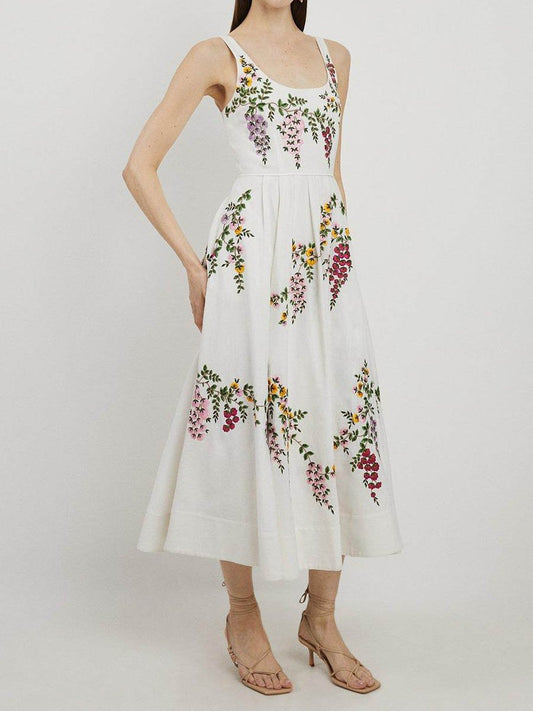 Floral Embroidered Scoop Neck Prom Dress