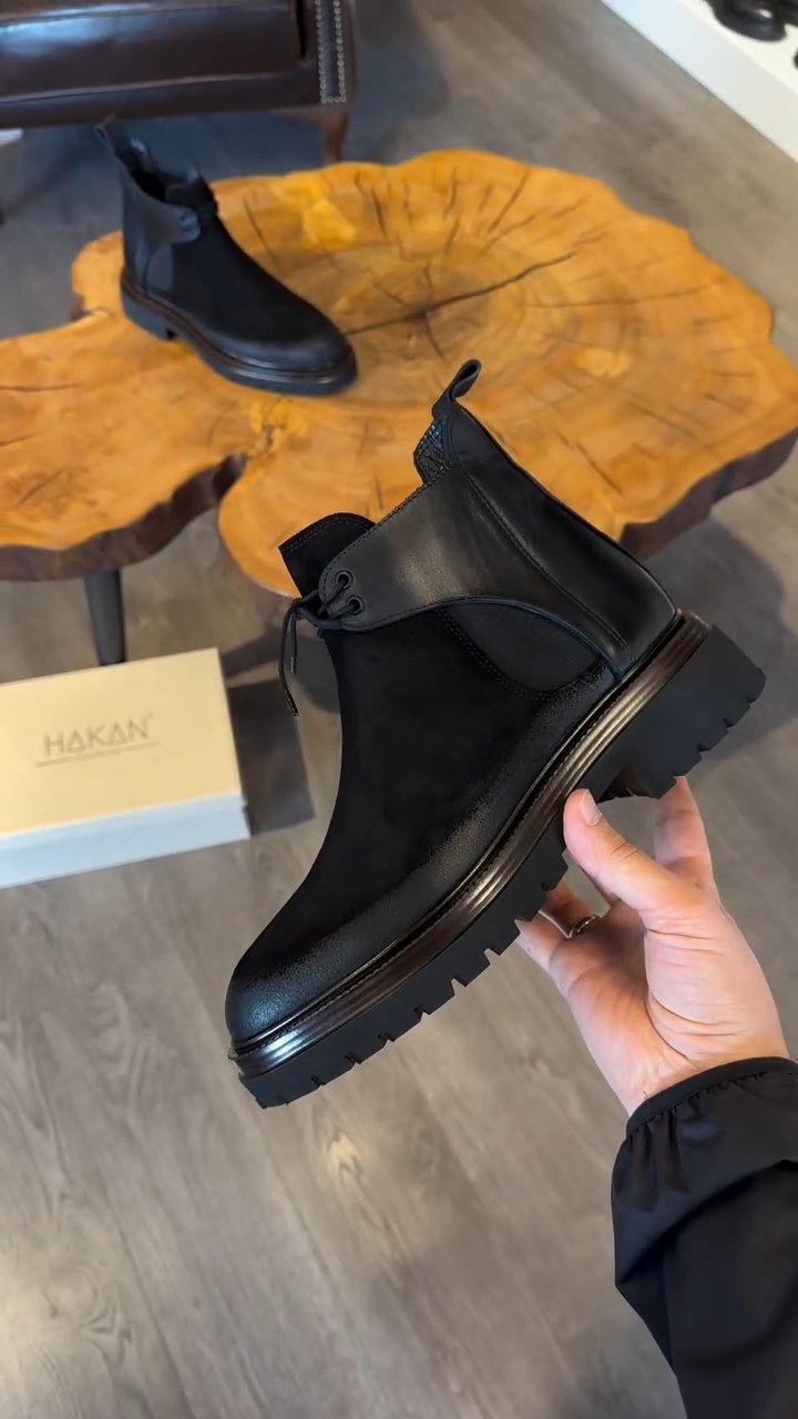 Men's Vintage Leather Chelsea Boots