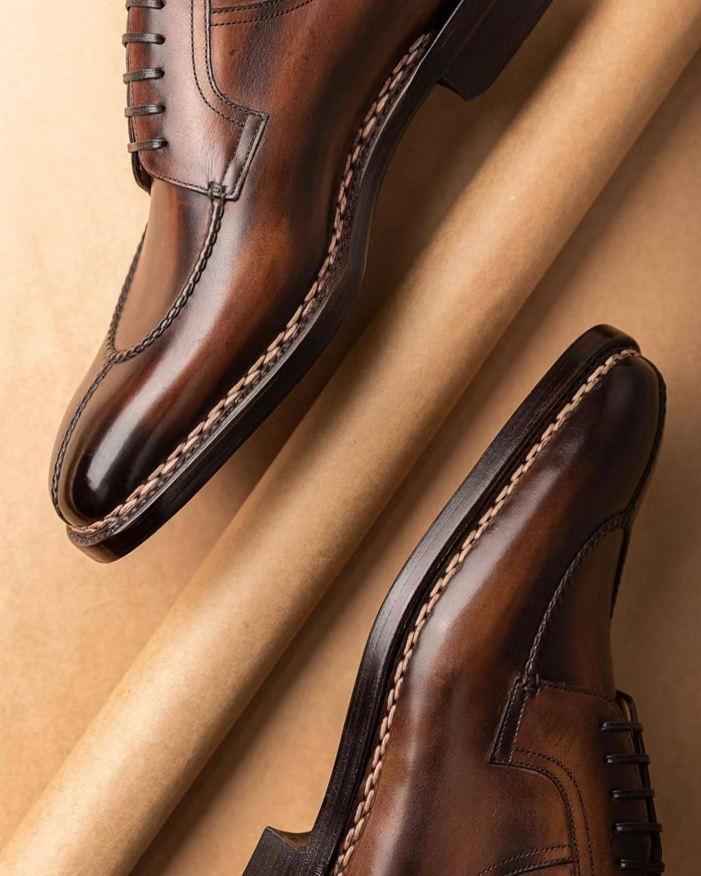 Men's Reddish Brown Polished Leather Shoes