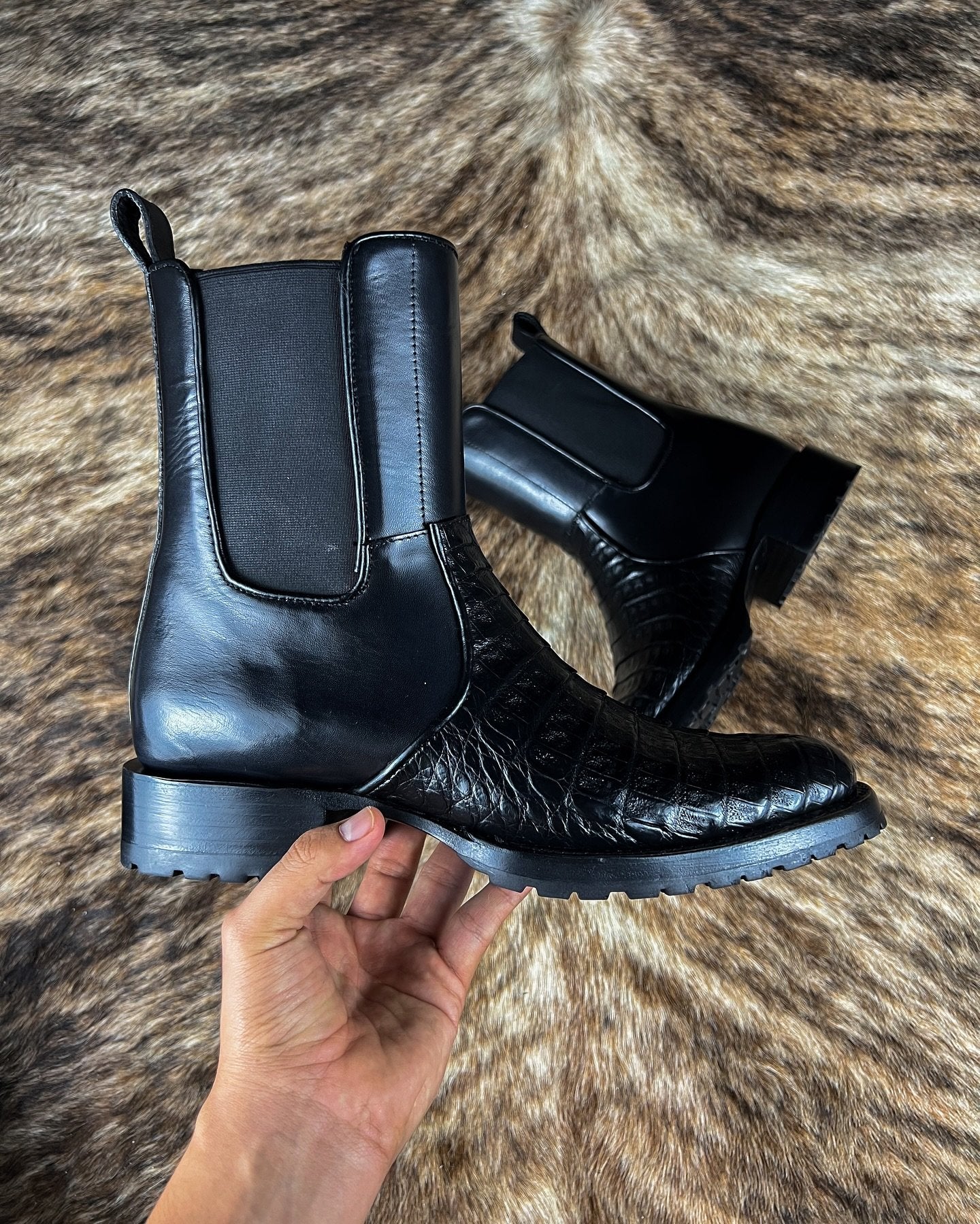 Men's Crocodile Print Chelsea Boots