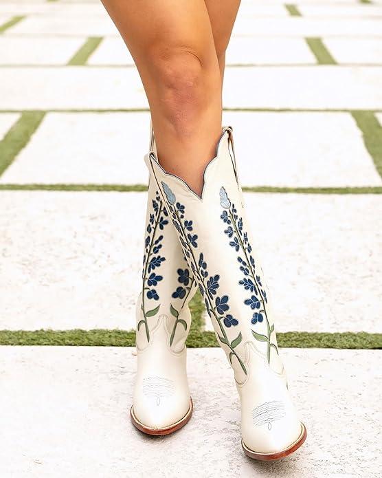 Round Toe Blue Cute Embroidered Leather Cowboy Boots