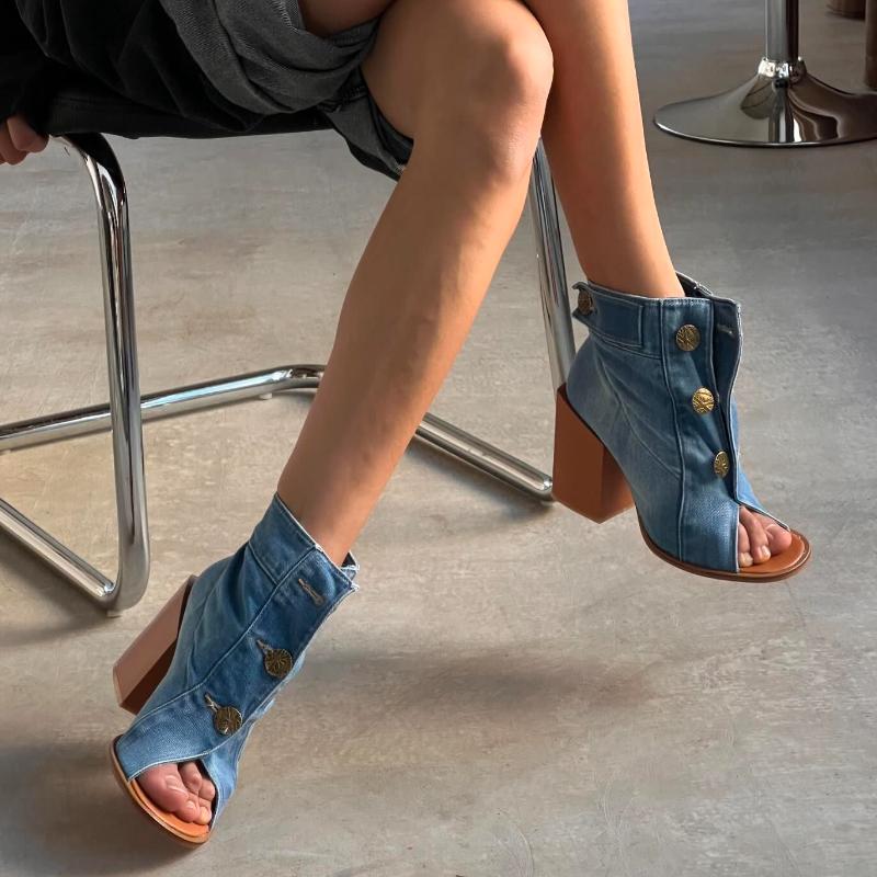 Women's Chic Denim Boots