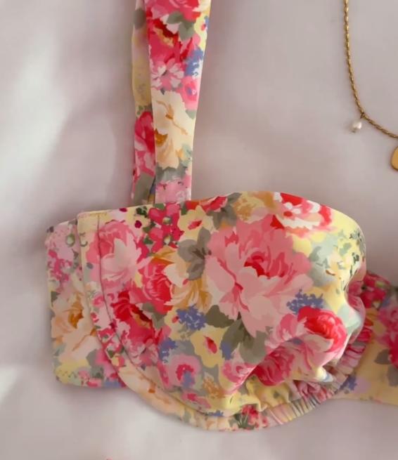 Vibrant Floral Print Cute Style Bikini