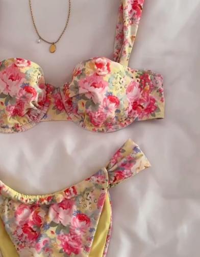 Vibrant Floral Print Cute Style Bikini