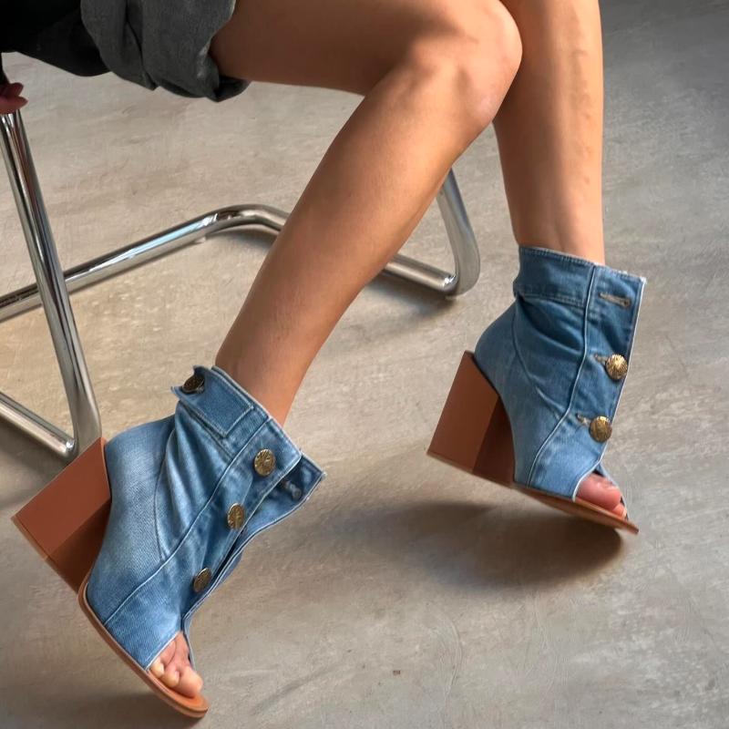 Women's Chic Denim Boots